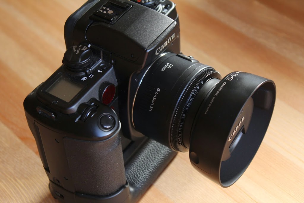 人気絶頂 Canon EOS55 フィルムカメラ - フィルムカメラ - alrc.asia